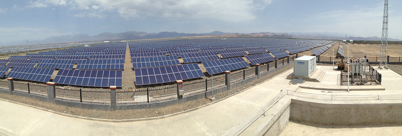 哈密石城子20MWp光伏發(fā)電項(xiàng)目成功并網(wǎng)(圖1)